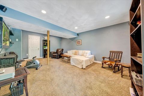 Tiny photo for 8664 Martins Creek Road Rd, Roanoke, VA 24018 (MLS # 366097)