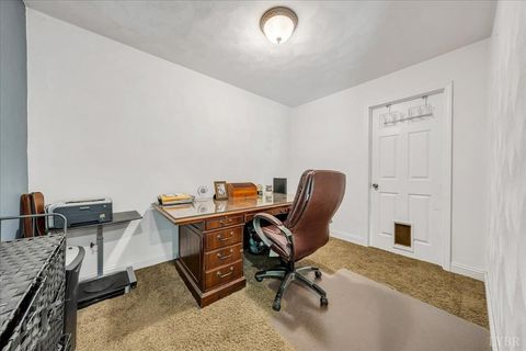 Tiny photo for 8664 Martins Creek Road Rd, Roanoke, VA 24018 (MLS # 366097)