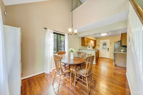 Tiny photo for 8664 Martins Creek Road Rd, Roanoke, VA 24018 (MLS # 366097)