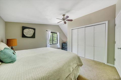 Tiny photo for 8664 Martins Creek Road Rd, Roanoke, VA 24018 (MLS # 366097)