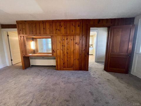 Tiny photo for 1008 Hampton Avenue, Bedford, VA 24523 (MLS # 364061)