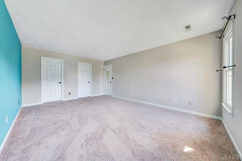 Tiny photo for 7706 Hollins Court Circle, Roanoke, VA 24019 (MLS # 365914)