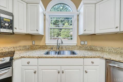 Tiny photo for 7706 Hollins Court Circle, Roanoke, VA 24019 (MLS # 365914)