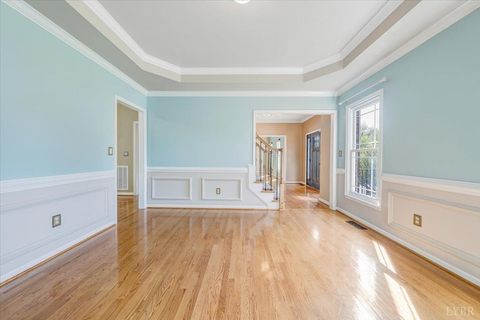 Tiny photo for 7706 Hollins Court Circle, Roanoke, VA 24019 (MLS # 365914)
