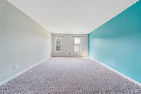 Tiny photo for 7706 Hollins Court Circle, Roanoke, VA 24019 (MLS # 365914)