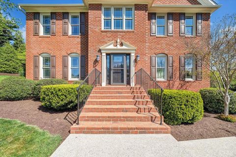 Tiny photo for 7706 Hollins Court Circle, Roanoke, VA 24019 (MLS # 365914)