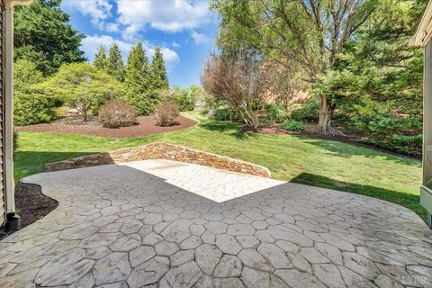 Tiny photo for 7706 Hollins Court Circle, Roanoke, VA 24019 (MLS # 365914)
