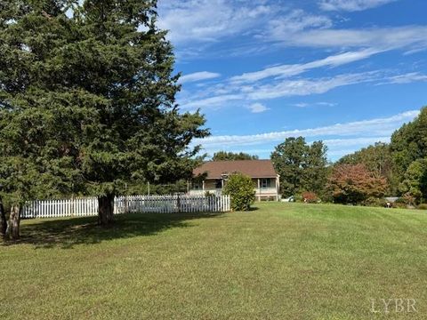 Tiny photo for 827 Wolf Creek Lane, Appomattox, VA 24522 (MLS # 362470)