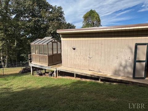 Tiny photo for 827 Wolf Creek Lane, Appomattox, VA 24522 (MLS # 362470)