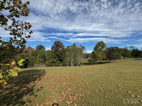 Tiny photo for 827 Wolf Creek Lane, Appomattox, VA 24522 (MLS # 362470)