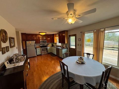 Tiny photo for 827 Wolf Creek Lane, Appomattox, VA 24522 (MLS # 362470)