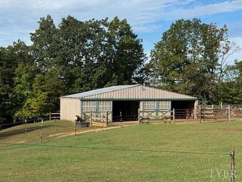 Tiny photo for 827 Wolf Creek Lane, Appomattox, VA 24522 (MLS # 362470)
