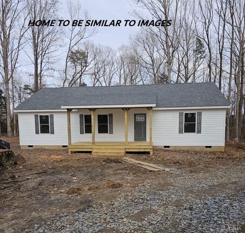 Photo of 2 Cedar Bluff Lane, Hardy, VA 24101 (MLS # 362388) Photo of 2 Cedar Bluff Lane, Hardy, VA 24101 (MLS # 362388)