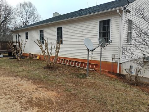 Tiny photo for 4183 TYE RIVER Road, Amherst, VA 24521 (MLS # 364007)