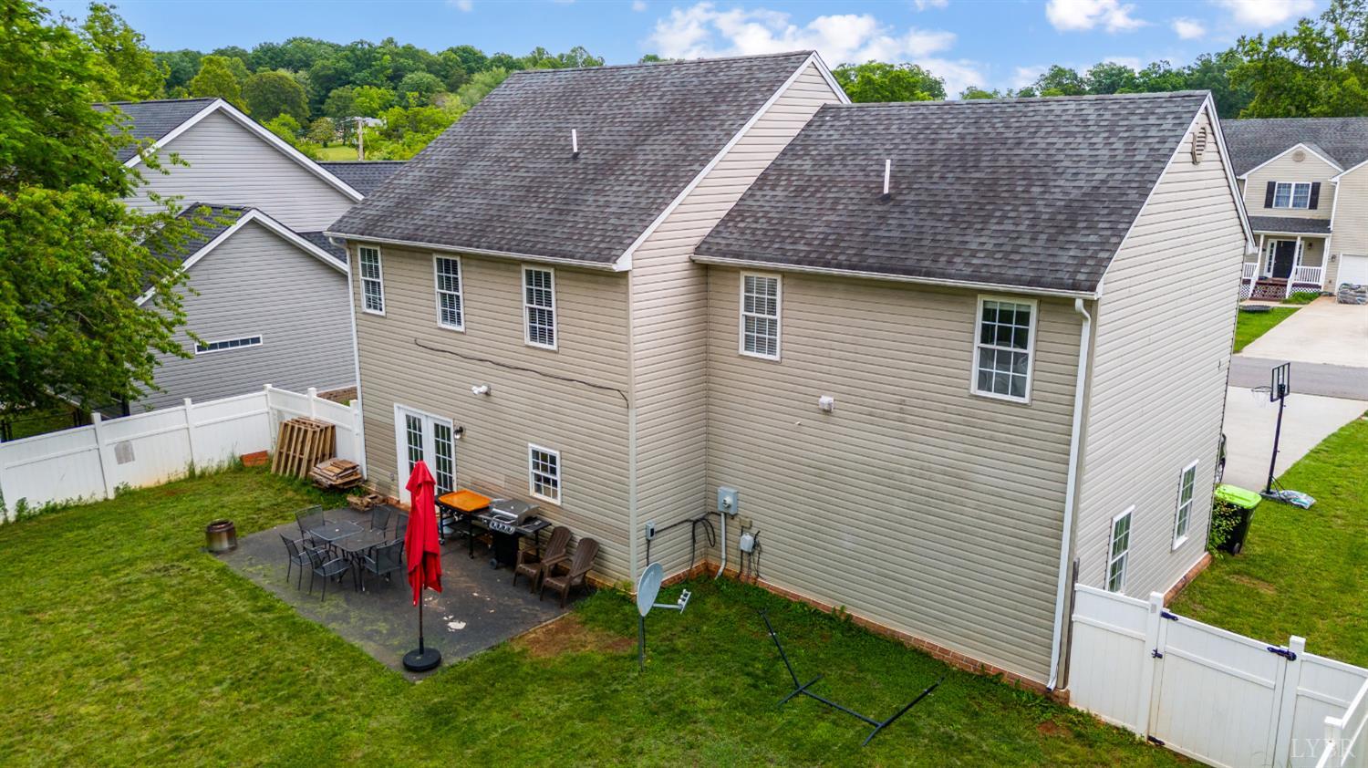 1053 Hupps Hill Lane, Forest, Virginia image 3