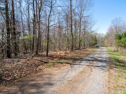 Tiny photo for 9 Oak Dr, Moneta, VA 24121 (MLS # 365207)