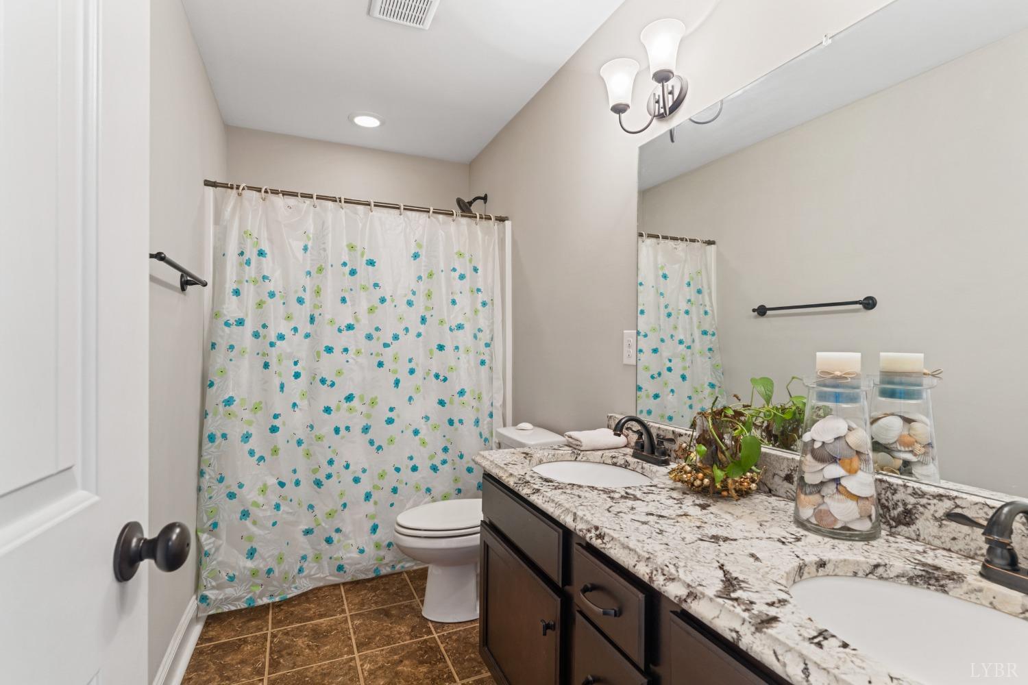 1221 Helmsdale Drive, Forest, Virginia image 38