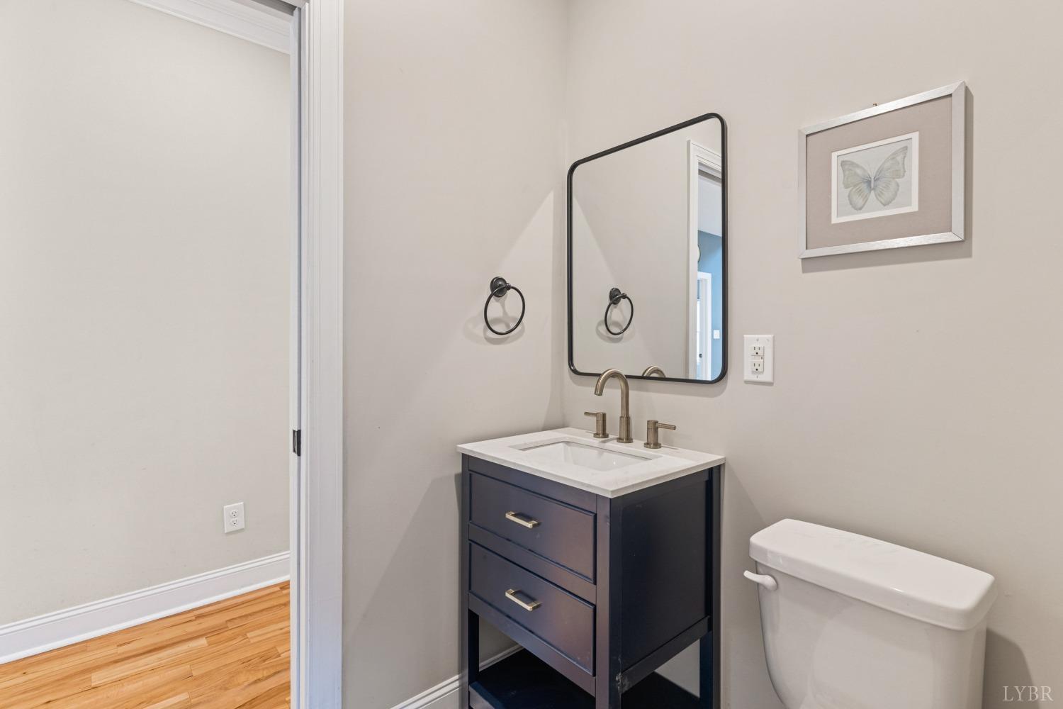 1221 Helmsdale Drive, Forest, Virginia image 12
