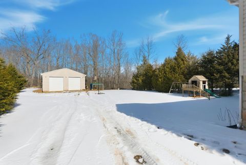Tiny photo for 2305 Smith Mountain Lake Parkway, Huddleston, VA 24104 (MLS # 364495)