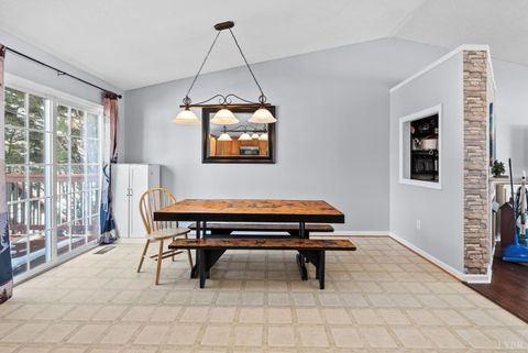 Tiny photo for 2305 Smith Mountain Lake Parkway, Huddleston, VA 24104 (MLS # 364495)