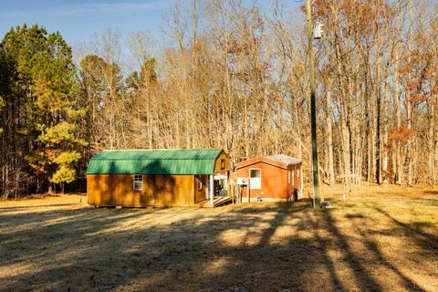 Tiny photo for 1200 Bradley Creek Road, Nathalie, VA 24577 (MLS # 363378)