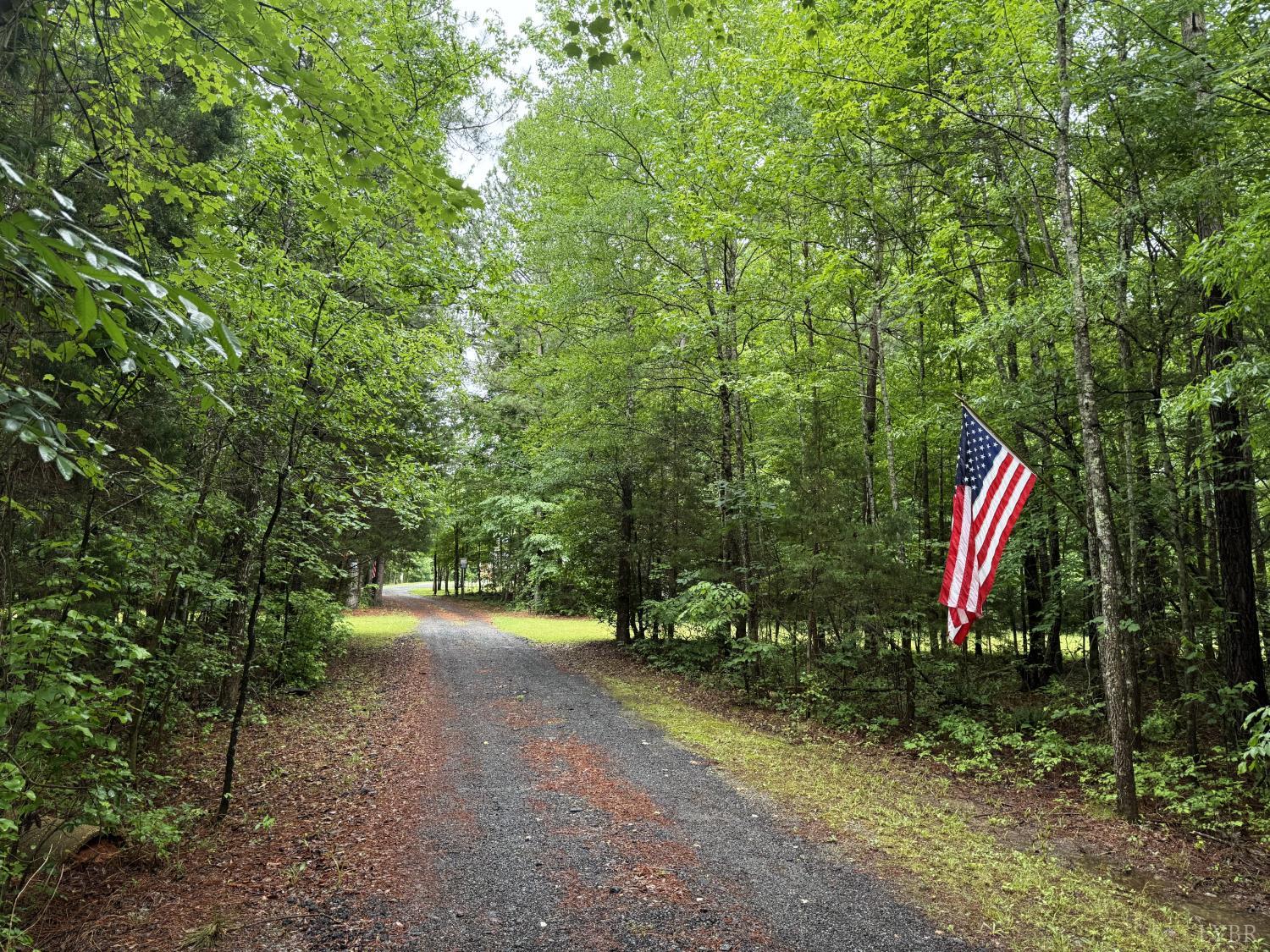 824 Double Bridges Rd, Keysville, Virginia image 2
