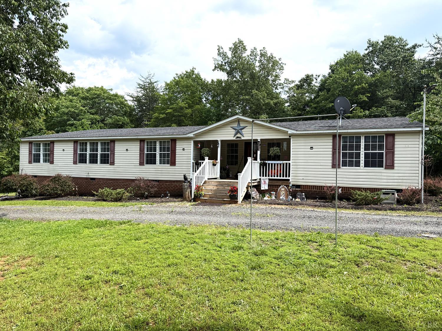 824 Double Bridges Rd, Keysville, Virginia image 1