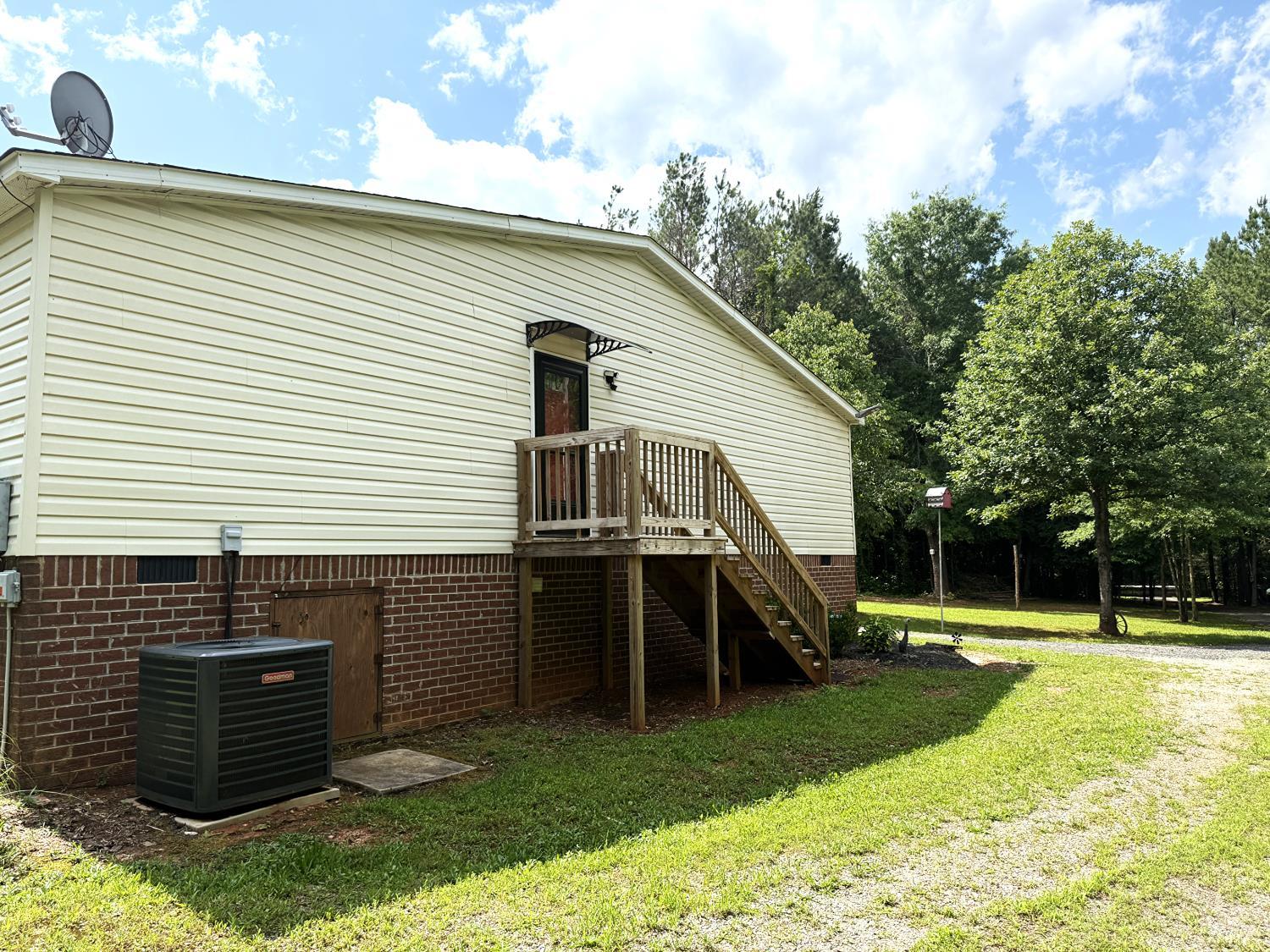 824 Double Bridges Rd, Keysville, Virginia image 8
