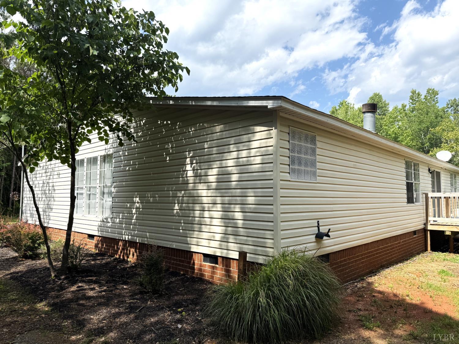 824 Double Bridges Rd, Keysville, Virginia image 5
