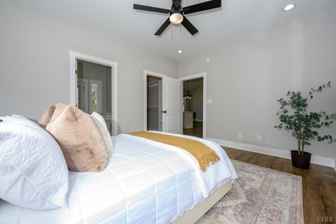 Tiny photo for 2249 Lipscomb Road, Moneta, VA 24121 (MLS # 362921)