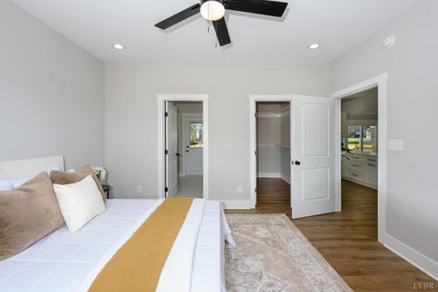 Tiny photo for 2249 Lipscomb Road, Moneta, VA 24121 (MLS # 362921)