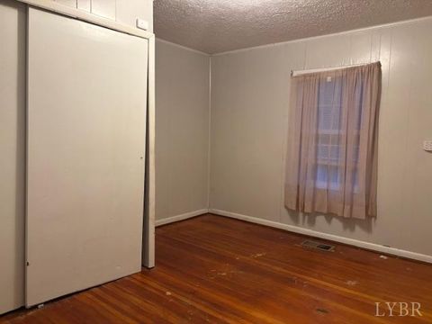 Tiny photo for 2307 Cobbs Street, Lynchburg, VA 24501 (MLS # 362785)