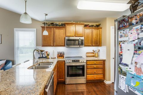 Tiny photo for 4092 Thomas Jefferson Rd, Forest, VA 24551 (MLS # 365736)