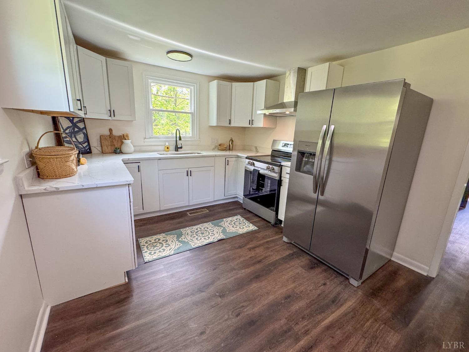 406 I Street, Lynchburg, Virginia image 9