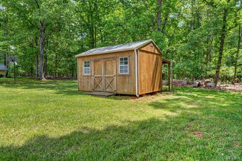 Tiny photo for 180 Hydaway Drive, Forest, VA 24551 (MLS # 366353)