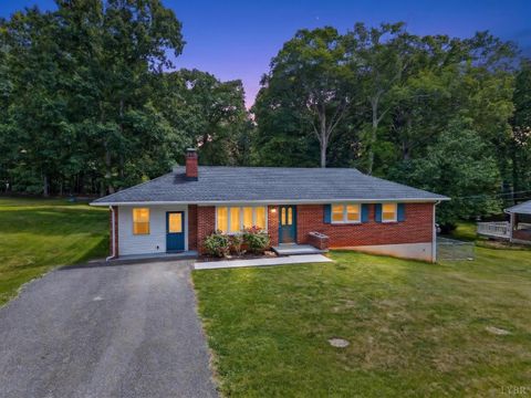 Tiny photo for 180 Hydaway Drive, Forest, VA 24551 (MLS # 366353)