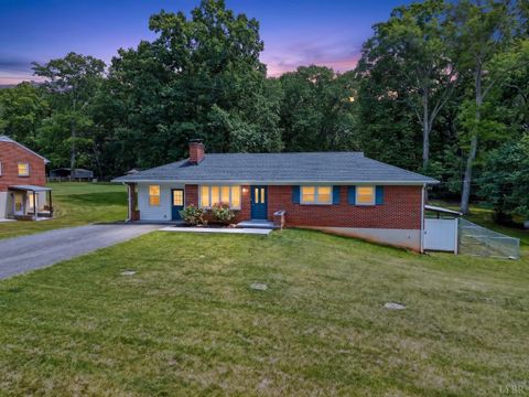 Tiny photo for 180 Hydaway Drive, Forest, VA 24551 (MLS # 366353)