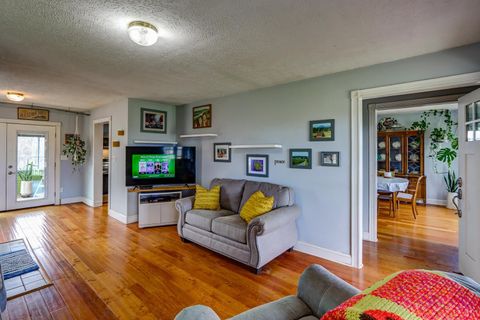 Tiny photo for 2352 Union Church Road, Thaxton, VA 24174 (MLS # 365211)