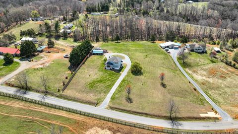 Tiny photo for 2352 Union Church Road, Thaxton, VA 24174 (MLS # 365211)