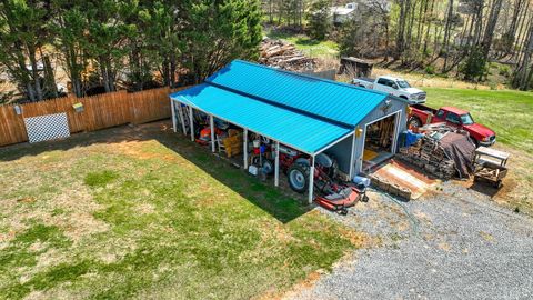 Tiny photo for 2352 Union Church Road, Thaxton, VA 24174 (MLS # 365211)