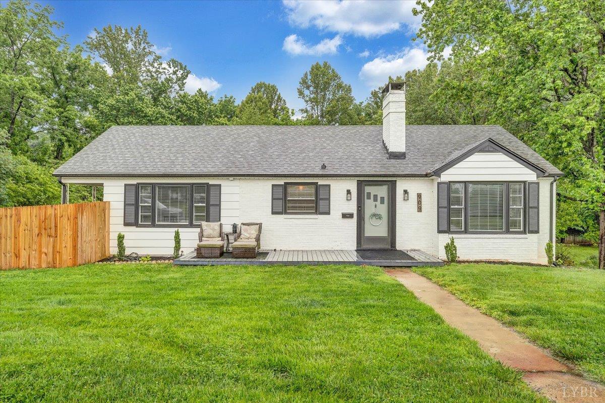 909 Lake Dr Dr, Bedford, Virginia image 1