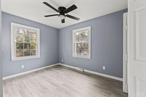 Tiny photo for 968 Mud Street, Concord, VA 24538 (MLS # 365114)