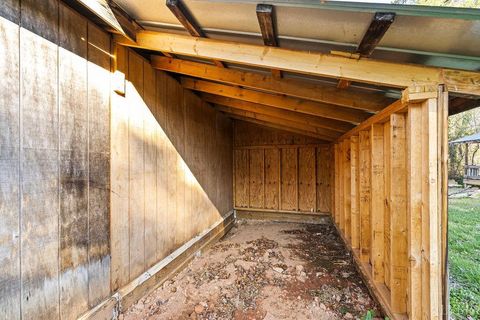 Tiny photo for 968 Mud Street, Concord, VA 24538 (MLS # 365114)