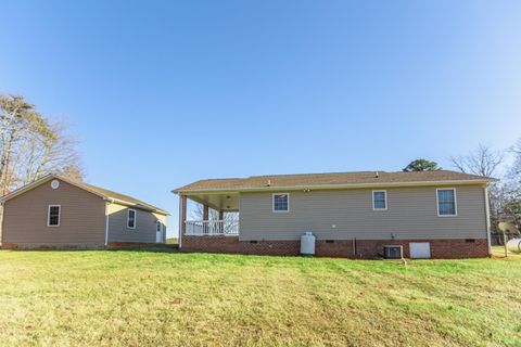 Tiny photo for 1975 Morning Star Road, Appomattox, VA 24522 (MLS # 363736)