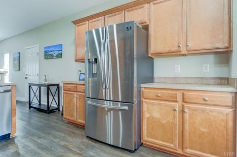 Tiny photo for 1052 8th Fairway Lane, Huddleston, VA 24104 (MLS # 364751)