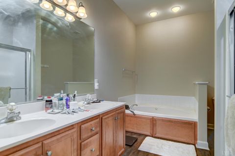 Tiny photo for 1052 8th Fairway Lane, Huddleston, VA 24104 (MLS # 364751)