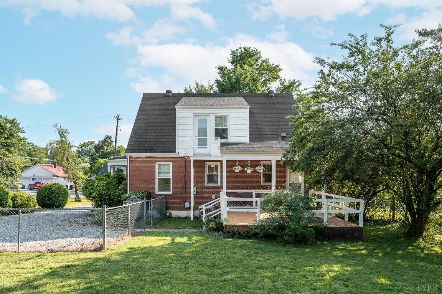1210 Oakwood Street, Bedford, Virginia image 38