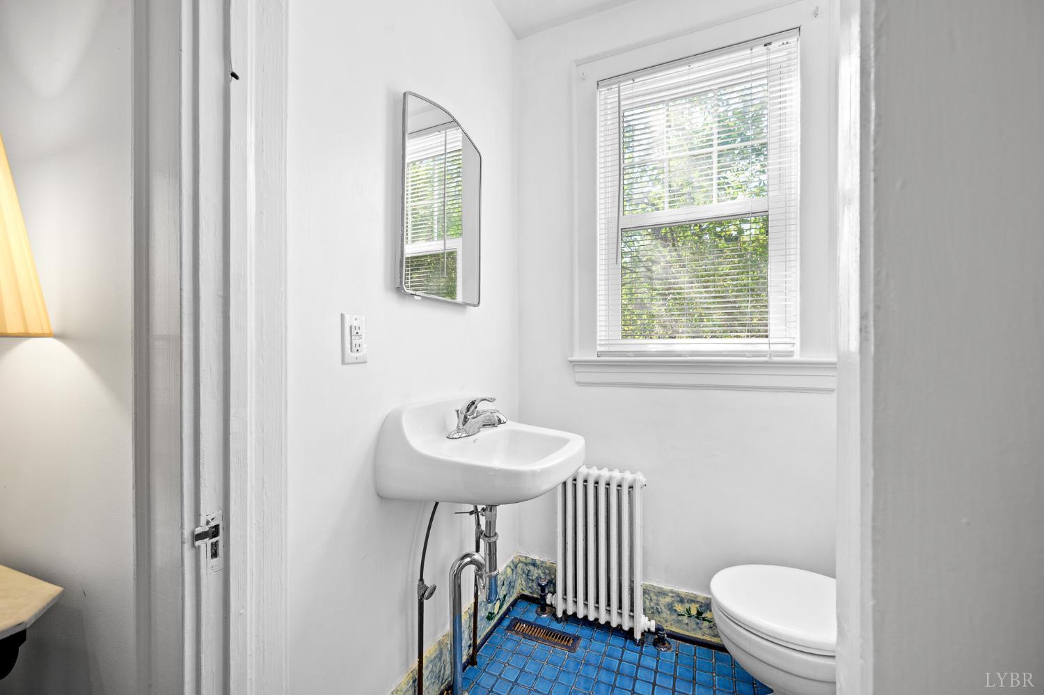 1210 Oakwood Street, Bedford, Virginia image 21