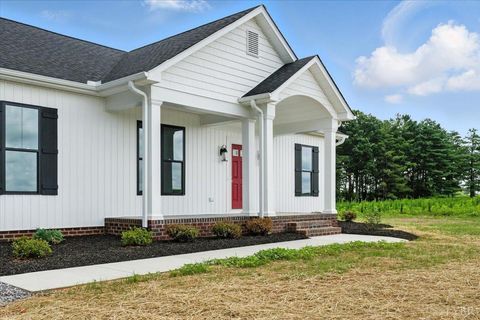 Tiny photo for 2140 Bent Creek Road, Concord, VA 24538 (MLS # 362186)