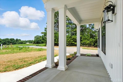 Tiny photo for 2140 Bent Creek Road, Concord, VA 24538 (MLS # 362186)
